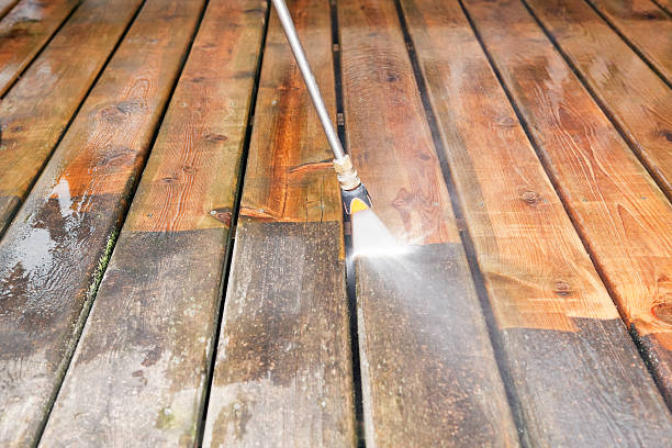 Why Choose Our Certified Pressure Washing Experts for Your Project Needs in Snead, AL?